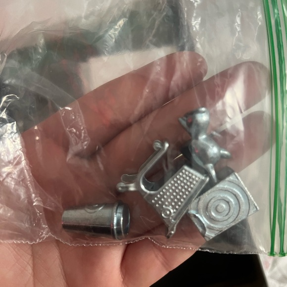 Hasbro Monopoly Target Edition EUC - Picture 8 of 9